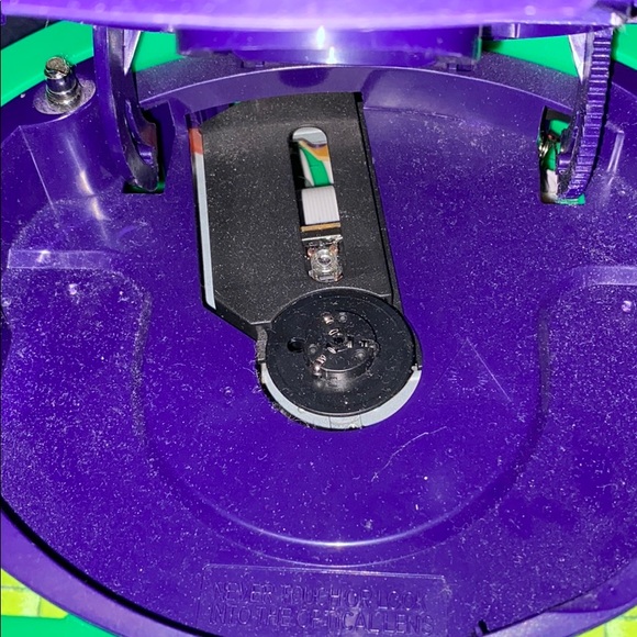 Radio - Picture 6 of 6